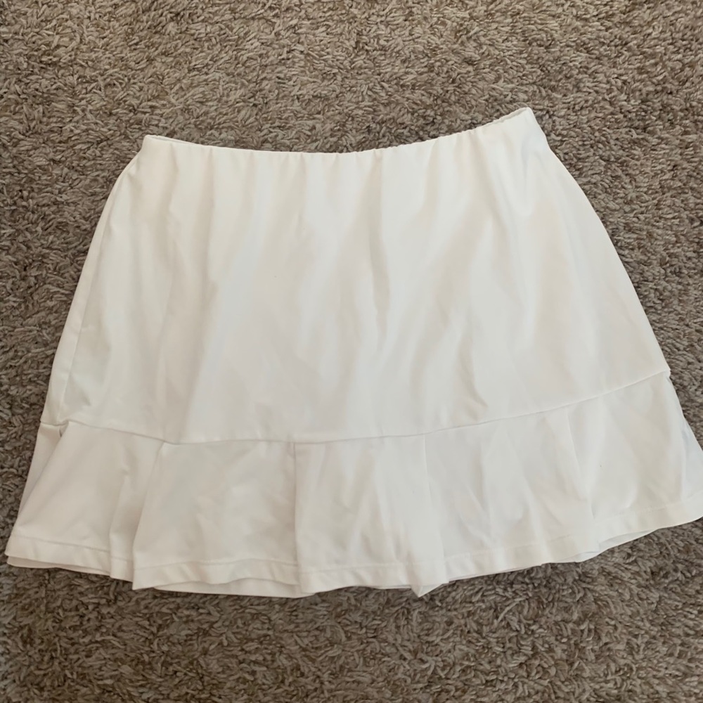 White pleated tennis/ golf skirt